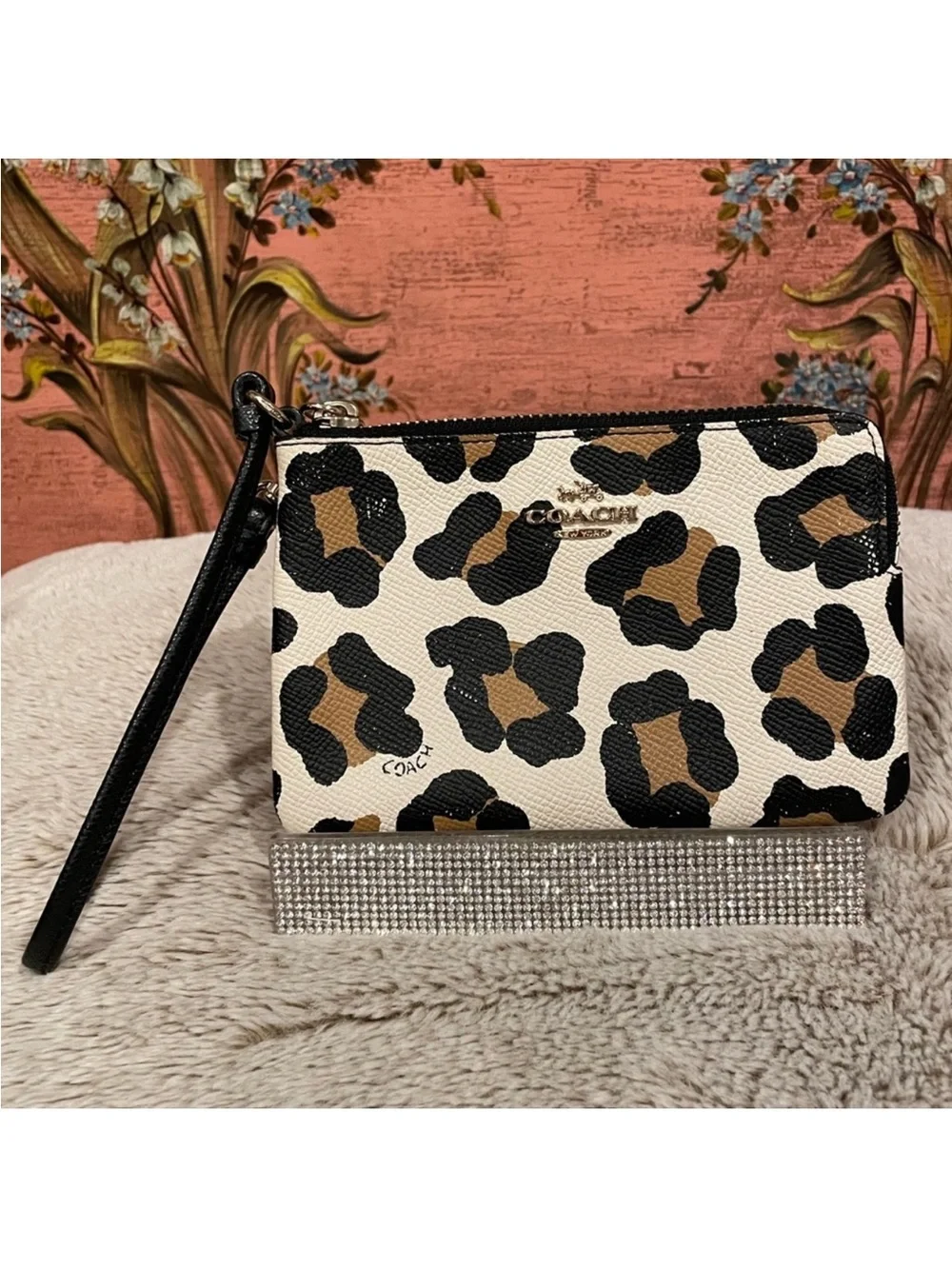 COACH Leopard Print Wristlet - Picture 2 of 12